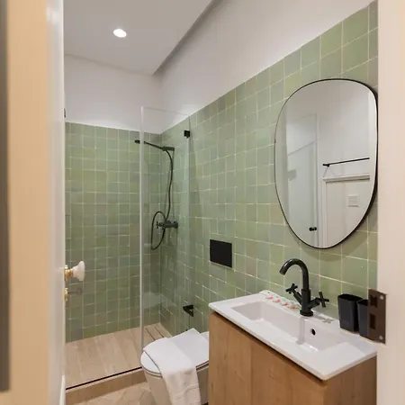 Flh Lapa With Interior Pateo Lisbon